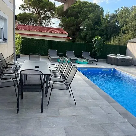 Maison Karina Villa *