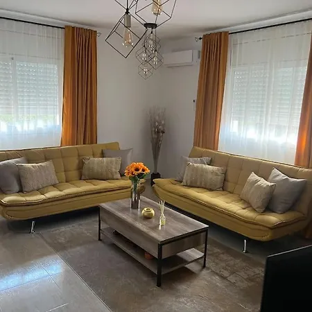 Maison Karina Lloret de Mar